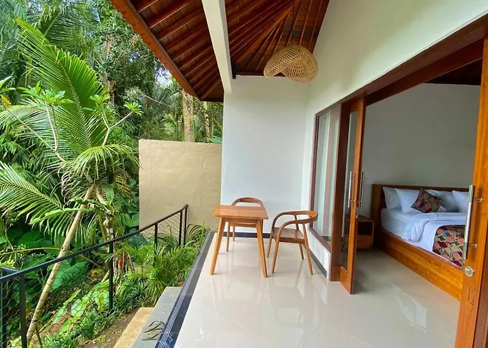 Holiday home Anindya House *